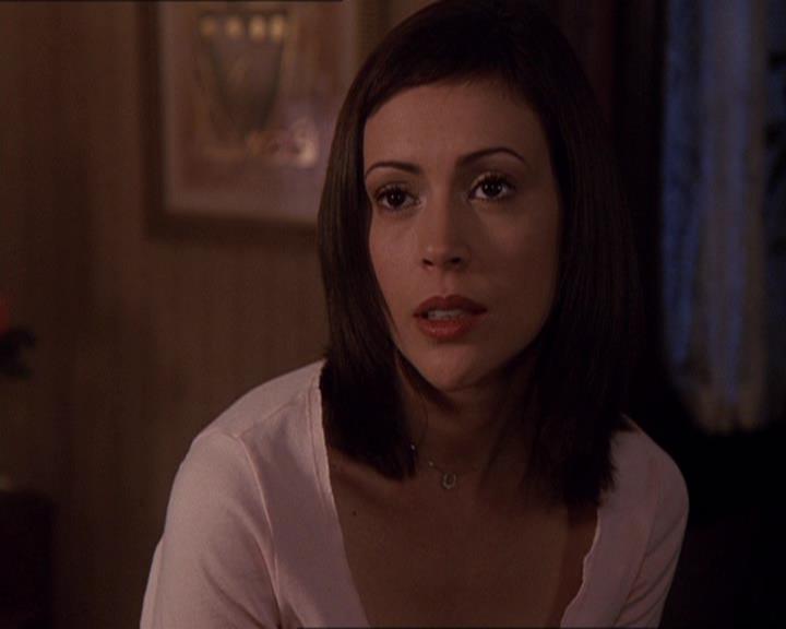 Charmed-Online-dot-414TheThreeFacesOfPhoebe2345.jpg