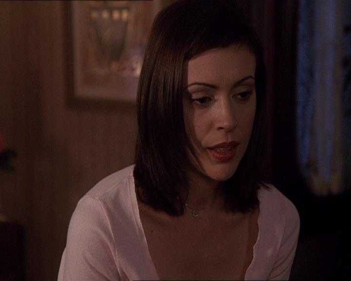 Charmed-Online-dot-414TheThreeFacesOfPhoebe2353.jpg