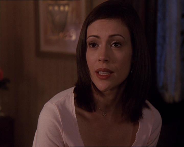 Charmed-Online-dot-414TheThreeFacesOfPhoebe2361.jpg