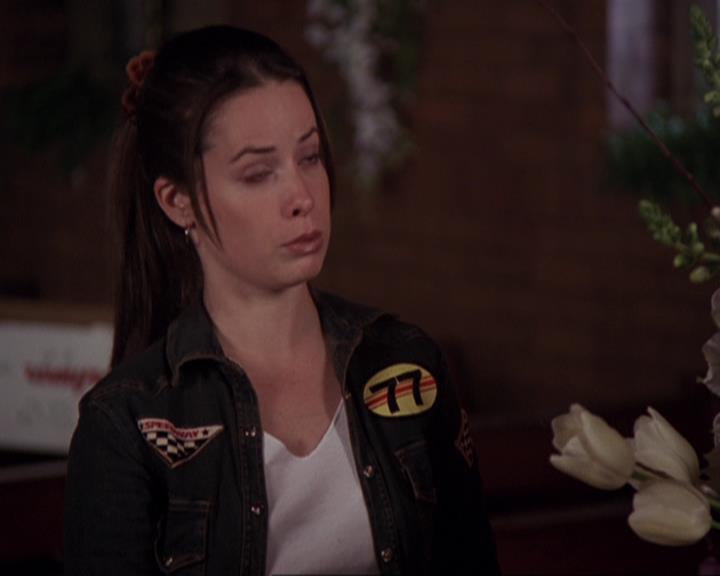 Charmed-Online-dot-415Marry-Go-Around0038.jpg