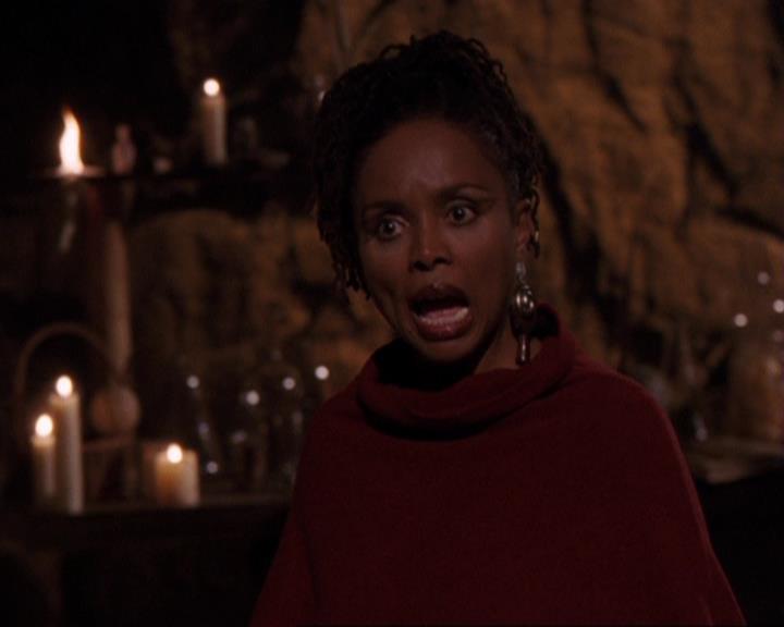 Charmed-Online-dot-415Marry-Go-Around0186.jpg