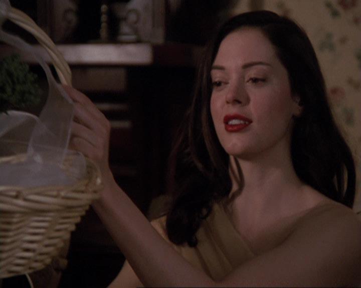 Charmed-Online-dot-415Marry-Go-Around0320.jpg