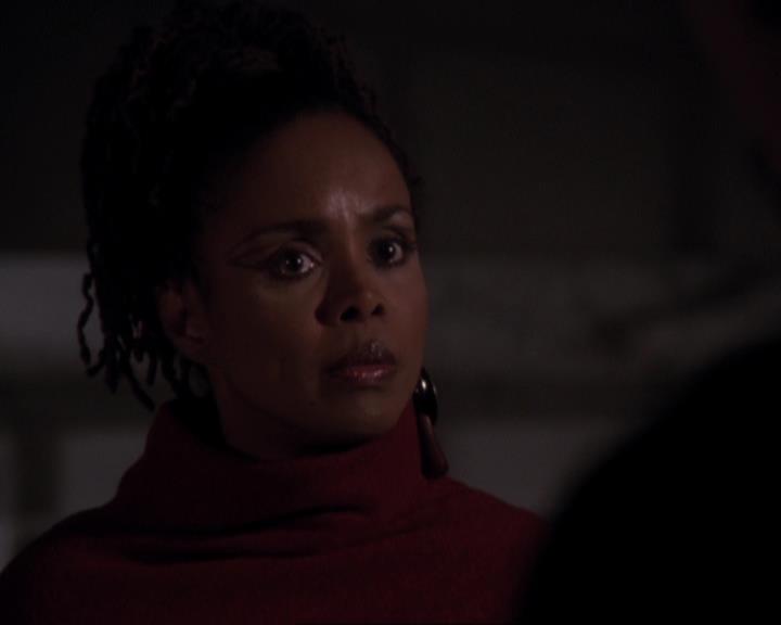 Charmed-Online-dot-415Marry-Go-Around0592.jpg