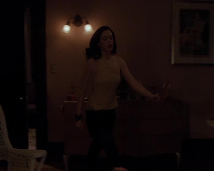 Charmed-Online-dot-415Marry-Go-Around0750.jpg