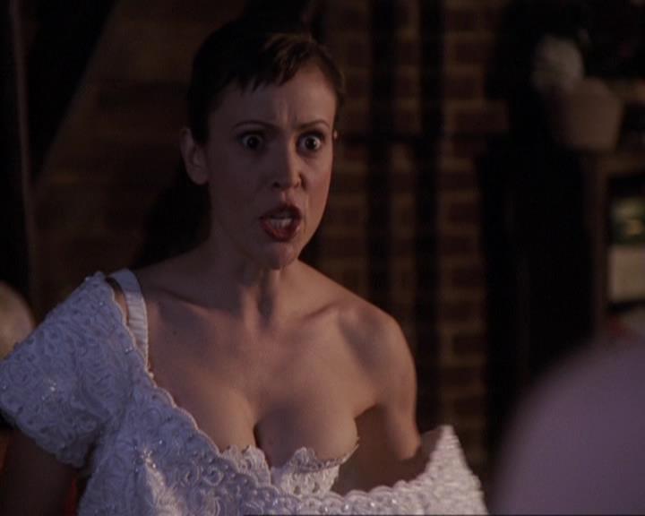 Charmed-Online-dot-415Marry-Go-Around0809.jpg