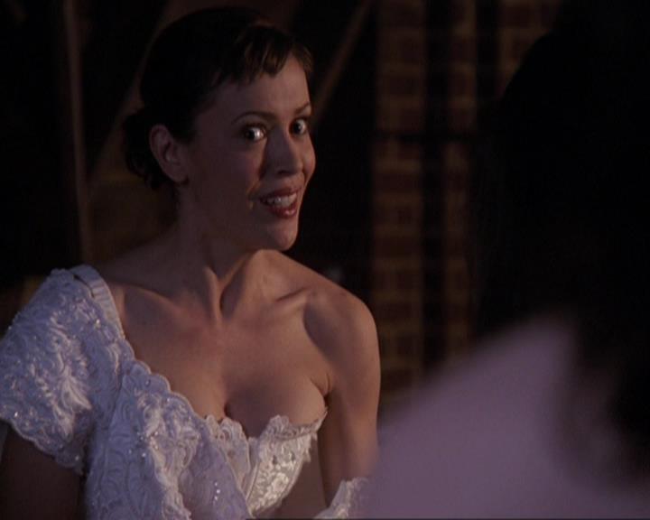 Charmed-Online-dot-415Marry-Go-Around0830.jpg
