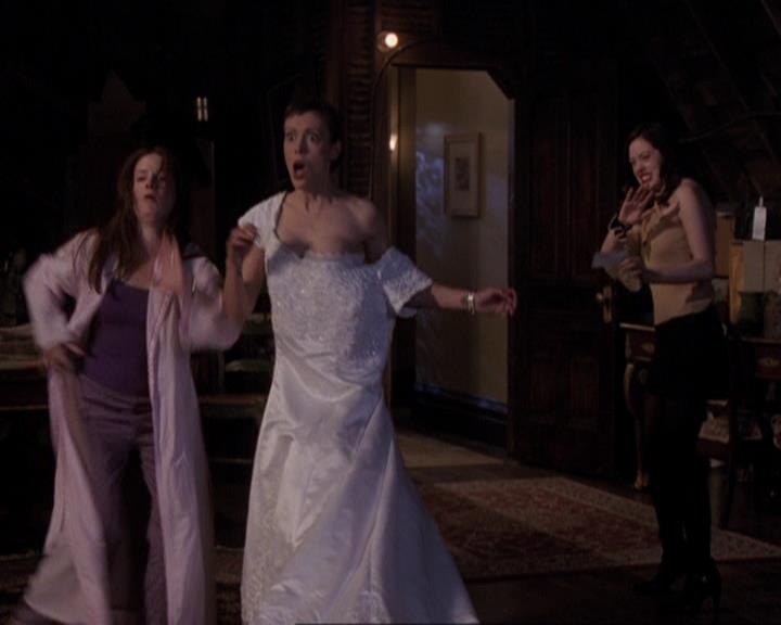 Charmed-Online-dot-415Marry-Go-Around0852.jpg