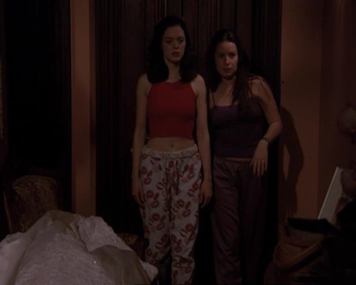 Charmed-Online-dot-415Marry-Go-Around1286.jpg