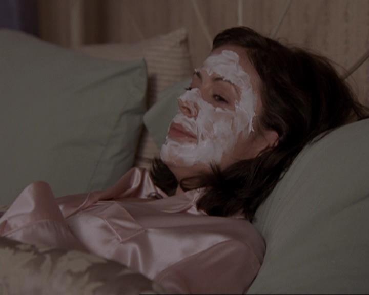 Charmed-Online-dot-415Marry-Go-Around1337.jpg
