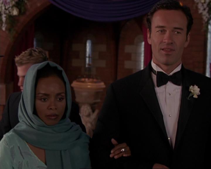 Charmed-Online-dot-415Marry-Go-Around1796.jpg