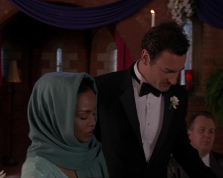 Charmed-Online-dot-415Marry-Go-Around1800.jpg