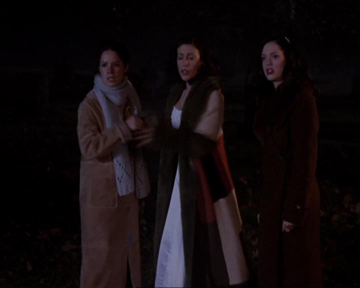 Charmed-Online-dot-415Marry-Go-Around2211.jpg