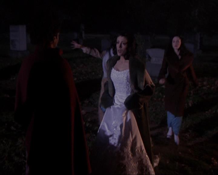 Charmed-Online-dot-415Marry-Go-Around2214.jpg