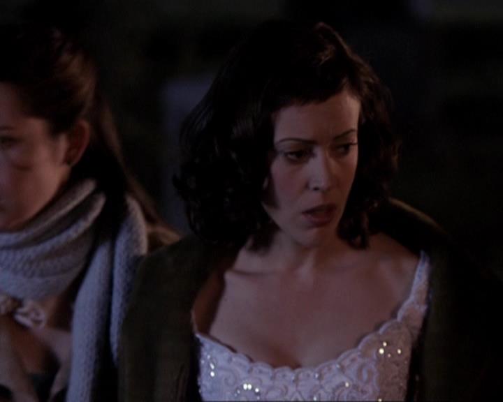 Charmed-Online-dot-415Marry-Go-Around2246.jpg