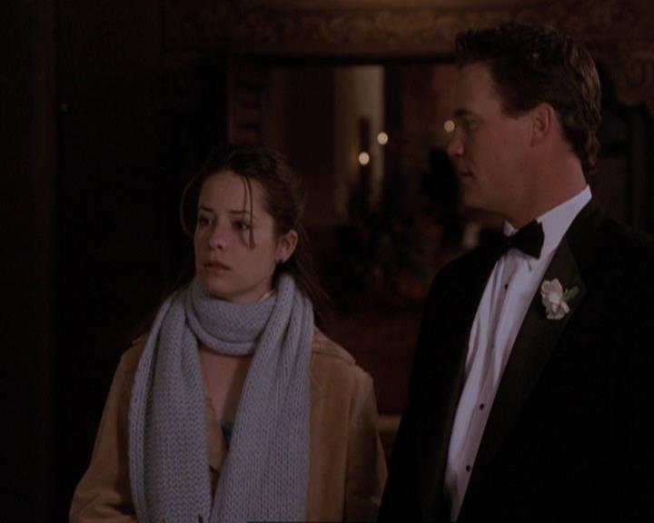 Charmed-Online-dot-415Marry-Go-Around2312.jpg