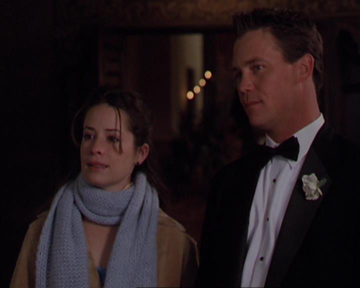 Charmed-Online-dot-415Marry-Go-Around2318.jpg