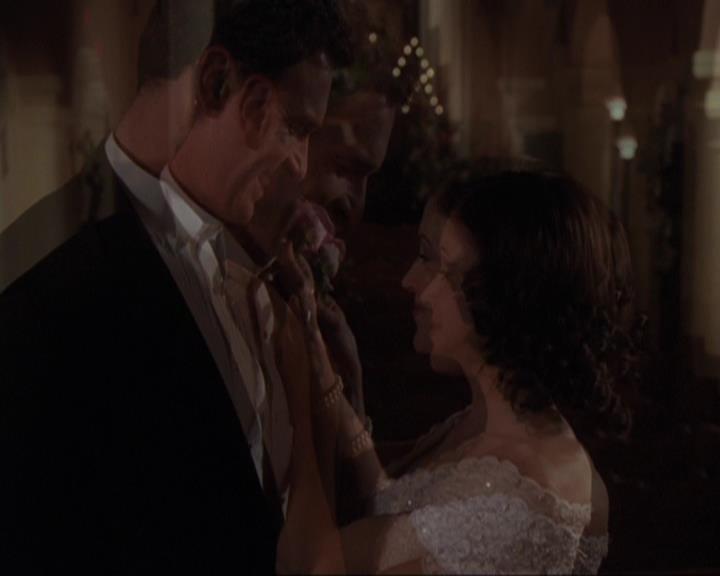 Charmed-Online-dot-415Marry-Go-Around2344.jpg