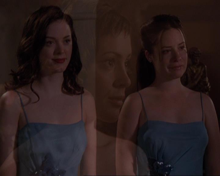 Charmed-Online-dot-415Marry-Go-Around2363.jpg