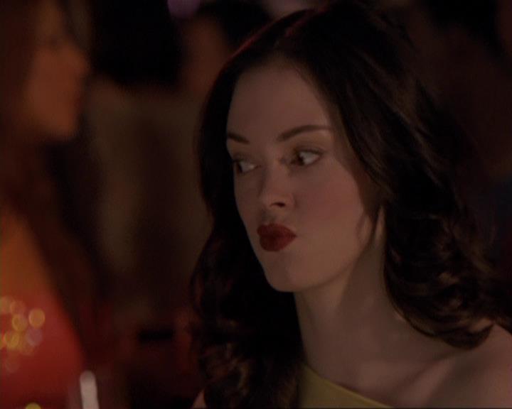 Charmed-Online-dot-416TheFifthHalliwell0026.jpg