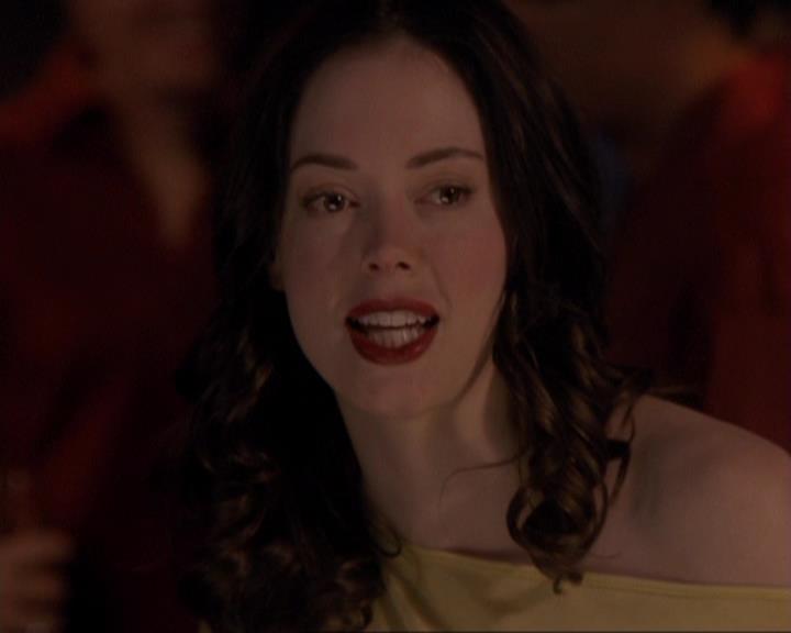 Charmed-Online-dot-416TheFifthHalliwell0046.jpg