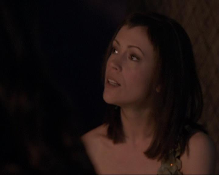 Charmed-Online-dot-416TheFifthHalliwell0070.jpg