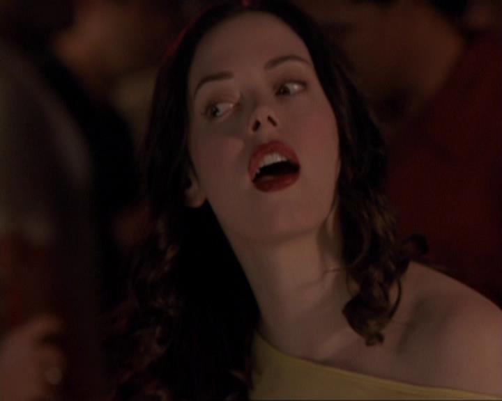 Charmed-Online-dot-416TheFifthHalliwell0102.jpg