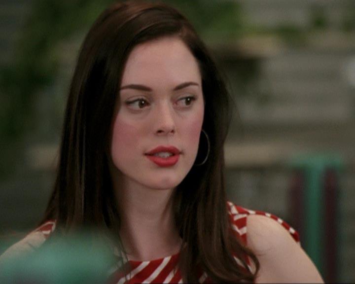 Charmed-Online-dot-416TheFifthHalliwell0617.jpg