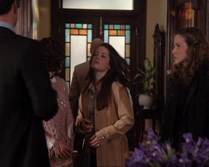 Charmed-Online-dot-416TheFifthHalliwell0681.jpg