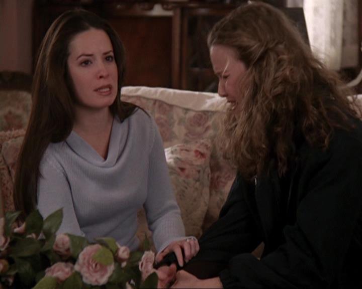 Charmed-Online-dot-416TheFifthHalliwell0710.jpg