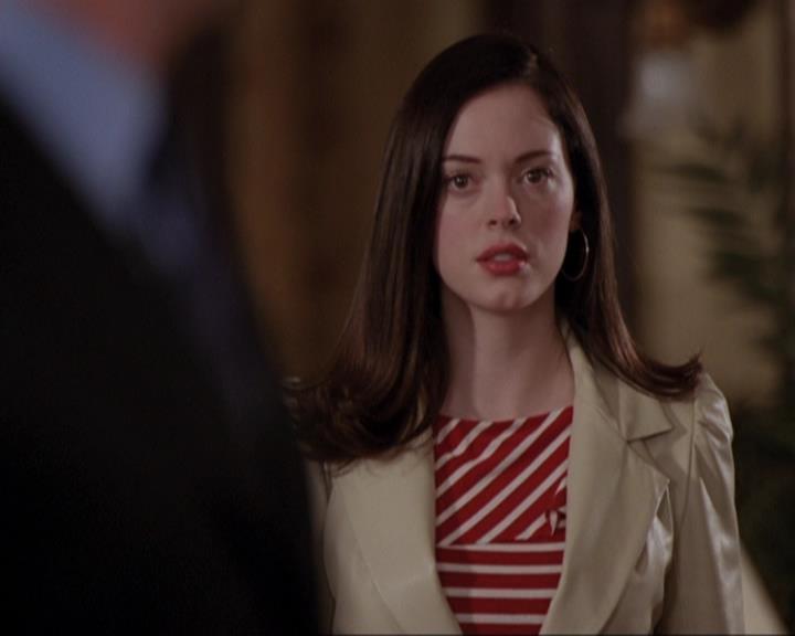 Charmed-Online-dot-416TheFifthHalliwell0838.jpg