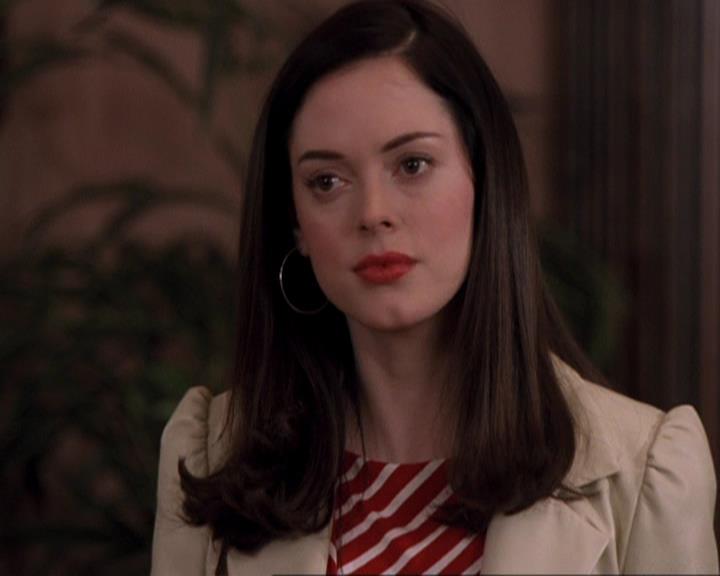 Charmed-Online-dot-416TheFifthHalliwell0942.jpg