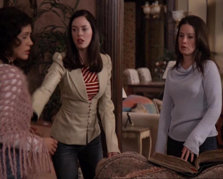 Charmed-Online-dot-416TheFifthHalliwell0948.jpg