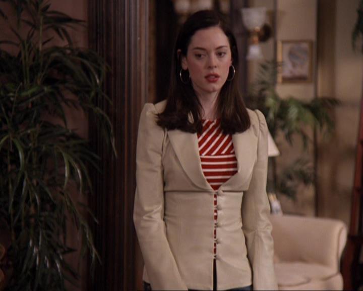 Charmed-Online-dot-416TheFifthHalliwell0981.jpg