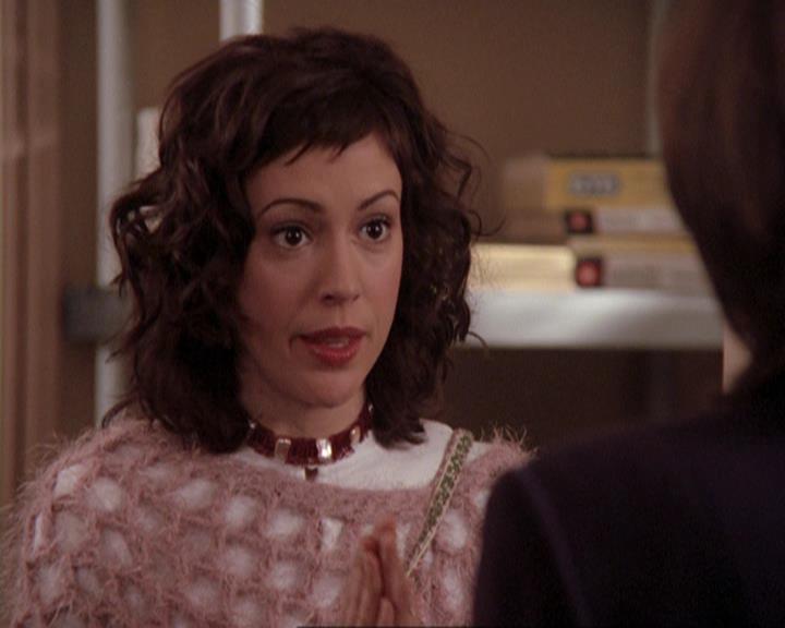 Charmed-Online-dot-416TheFifthHalliwell1264.jpg