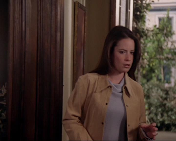 Charmed-Online-dot-416TheFifthHalliwell1432.jpg