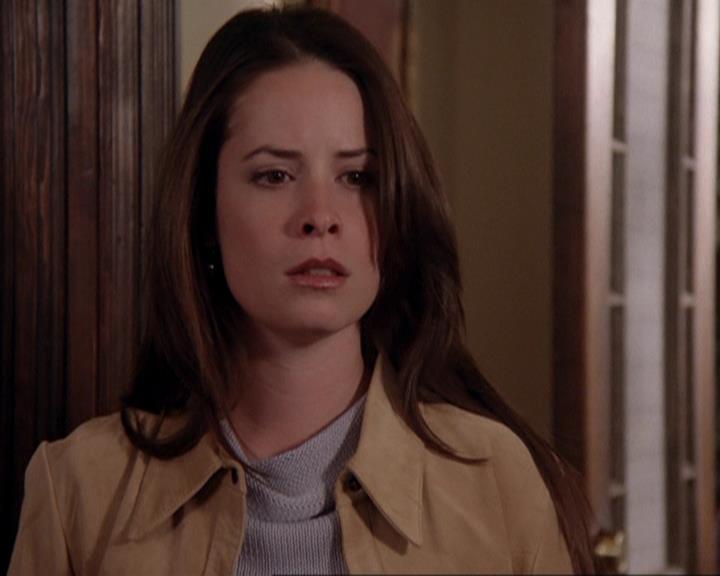 Charmed-Online-dot-416TheFifthHalliwell1449.jpg