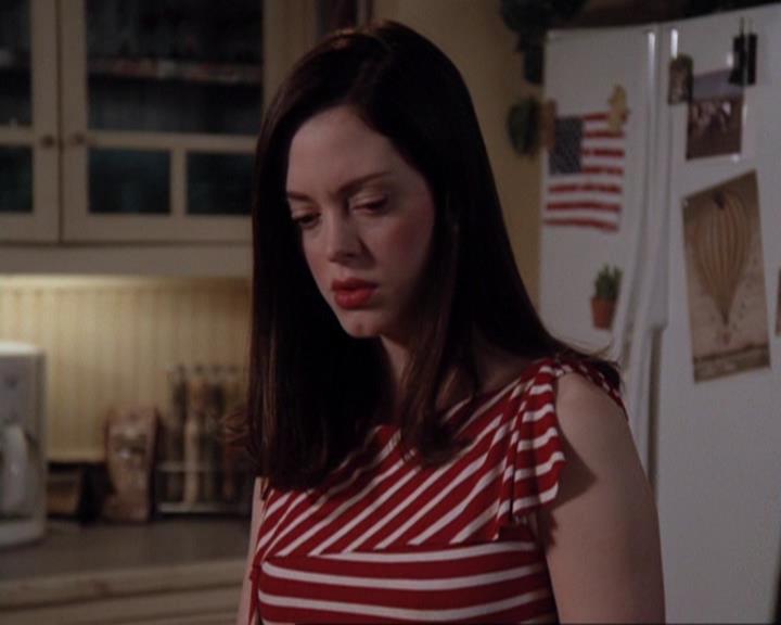 Charmed-Online-dot-416TheFifthHalliwell1518.jpg