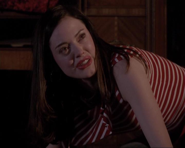 Charmed-Online-dot-416TheFifthHalliwell1704.jpg