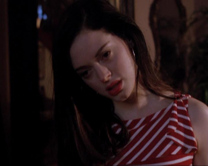 Charmed-Online-dot-416TheFifthHalliwell1851.jpg