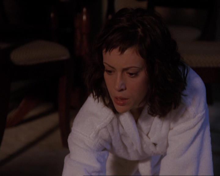 Charmed-Online-dot-416TheFifthHalliwell1933.jpg