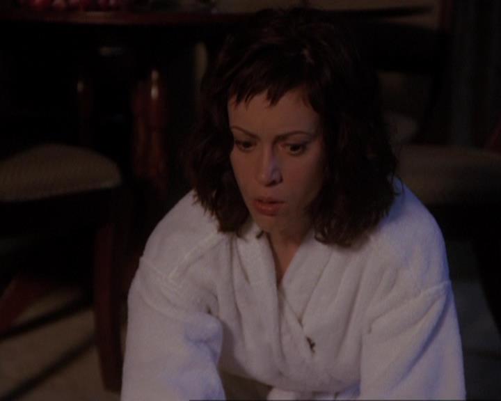 Charmed-Online-dot-416TheFifthHalliwell1939.jpg