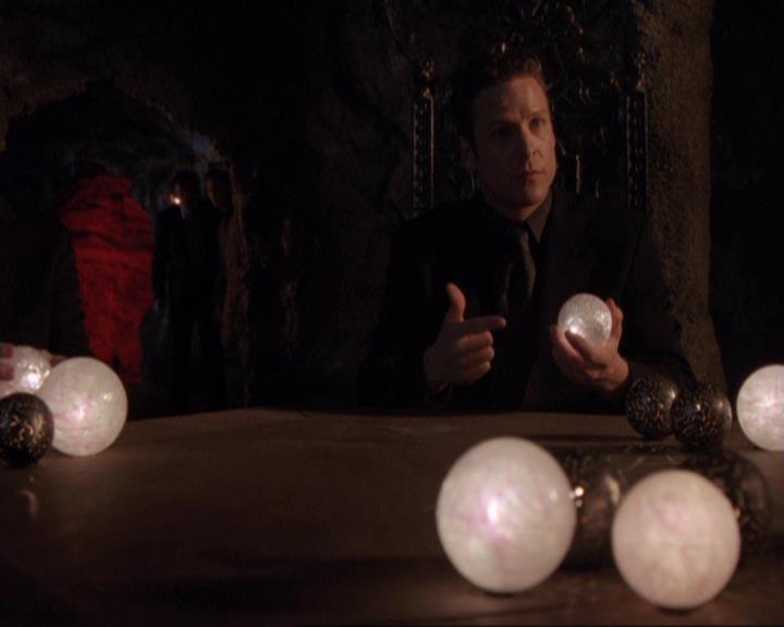 Charmed-Online-dot-416TheFifthHalliwell1990.jpg