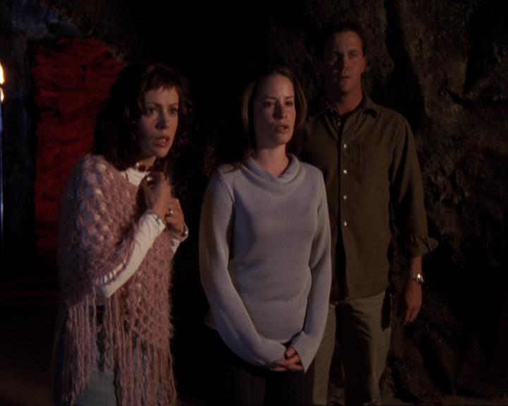 Charmed-Online-dot-416TheFifthHalliwell2013.jpg