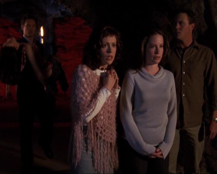 Charmed-Online-dot-416TheFifthHalliwell2016.jpg