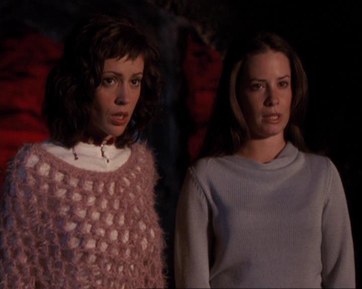 Charmed-Online-dot-416TheFifthHalliwell2041.jpg