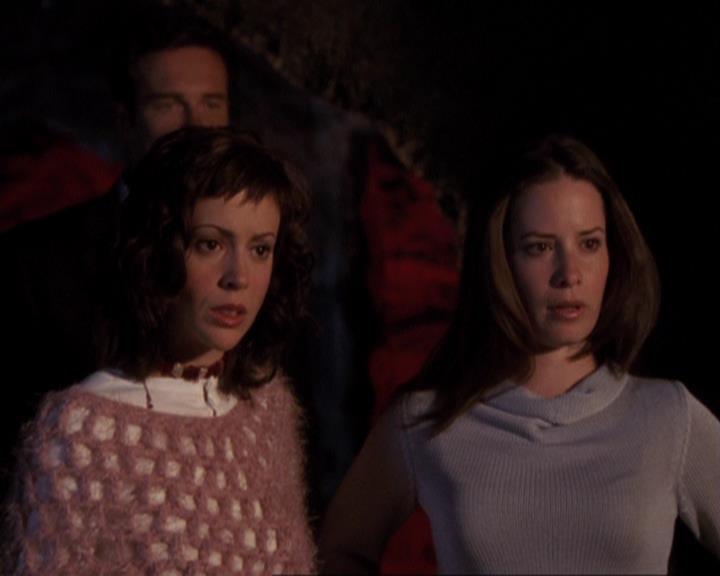 Charmed-Online-dot-416TheFifthHalliwell2063.jpg