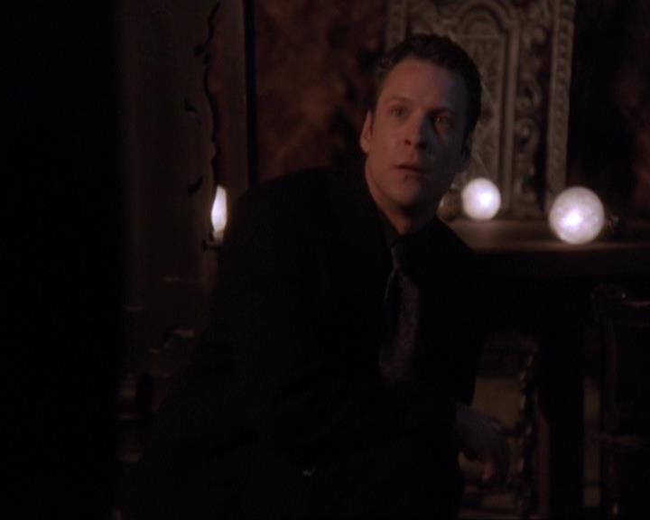 Charmed-Online-dot-416TheFifthHalliwell2065.jpg