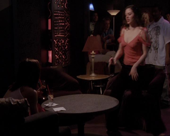 Charmed-Online-dot-416TheFifthHalliwell2221.jpg