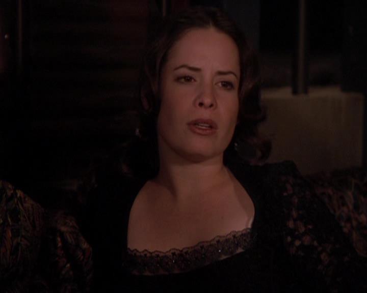 Charmed-Online-dot-416TheFifthHalliwell2238.jpg