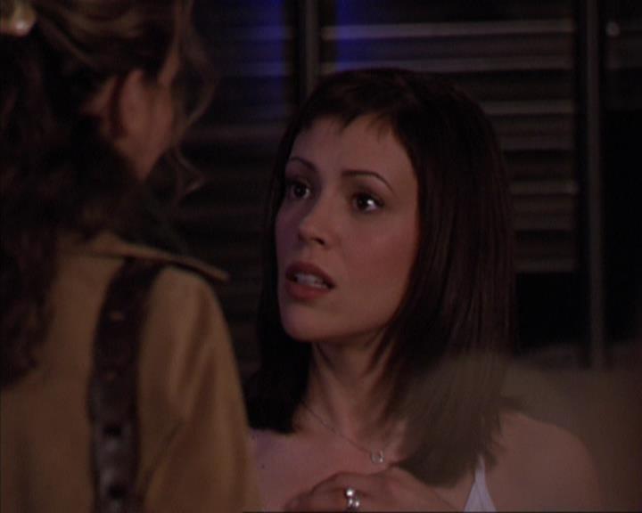 Charmed-Online-dot-416TheFifthHalliwell2261.jpg